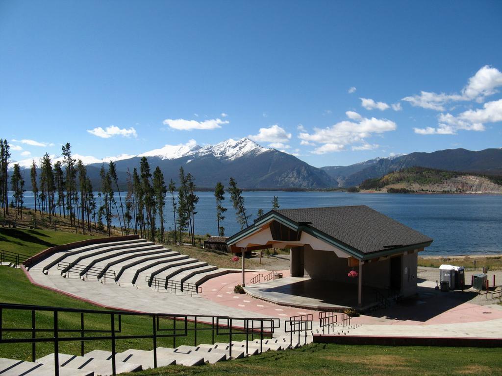 Dillon Inn Екстериор снимка